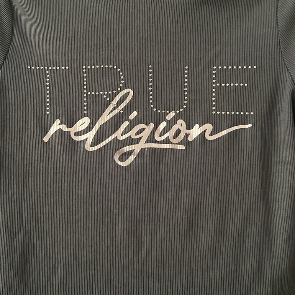 True Religion Small - Picture 2 of 6